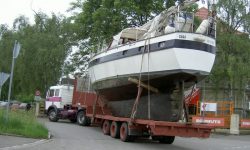 Auswasserung und Schwertransport