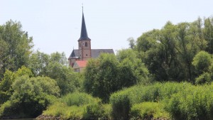 Kirchturm an Turm